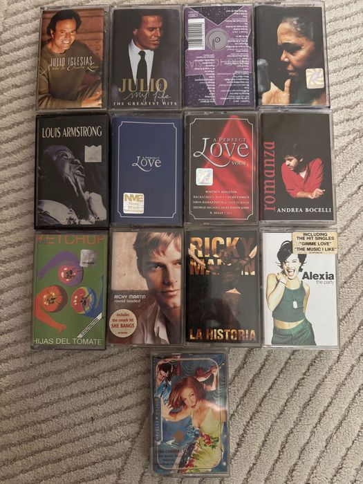 Lot 13 casete audio originale, diverse titluri