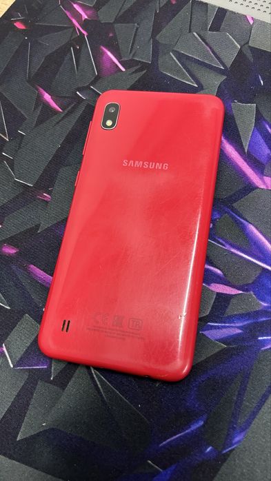 Продам Samsung A10 / 32GB