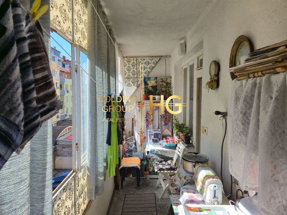 Продава се Двустаен апартамент в Варна, Окръжна болница - 77 кв.м за 2143 €/кв.м - Снимка #4