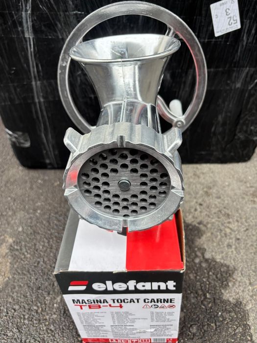 Mașina de tocat din aluminiu nr 32