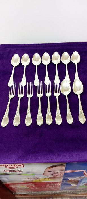 Мельхиоровые ложки и вилки