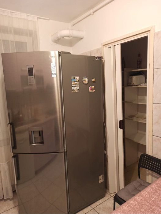 Închiriez o cameră în apartament cu 2 camere decomandate – Cedonia