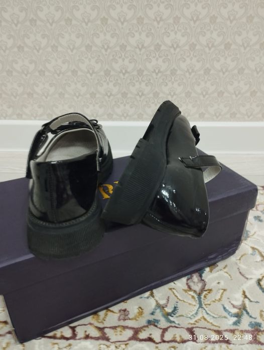 Обувь десткая женская