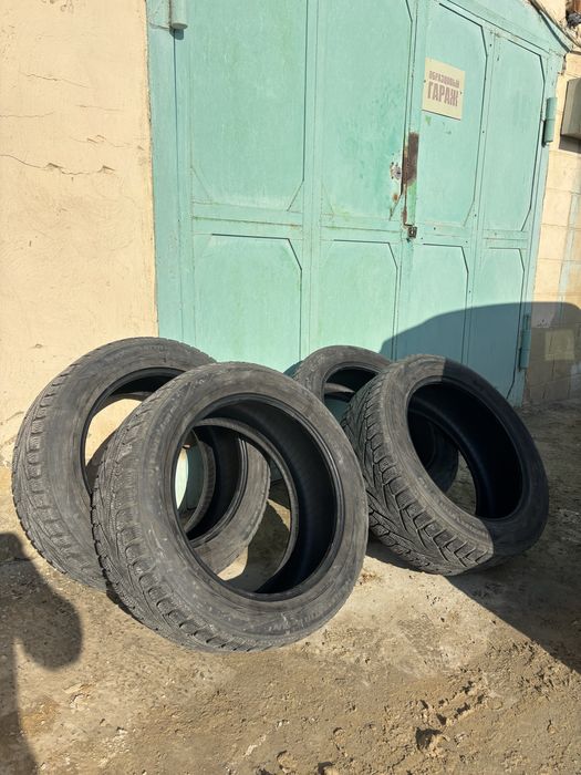 Продам резину 255/55/19