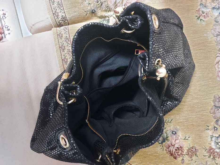 Продам женские сумки.