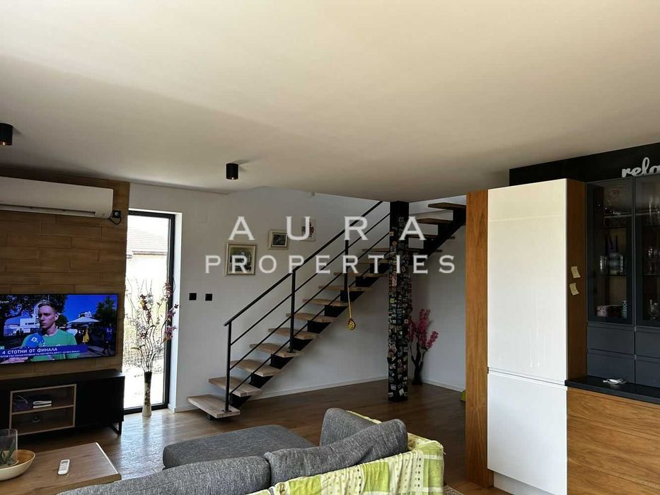 Продава се Къща в Разград, Варош - 392 кв.м за 599 €/кв.м - Снимка #4