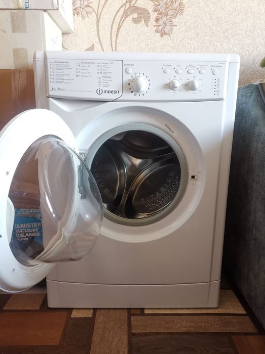 Продам стиральную машинку