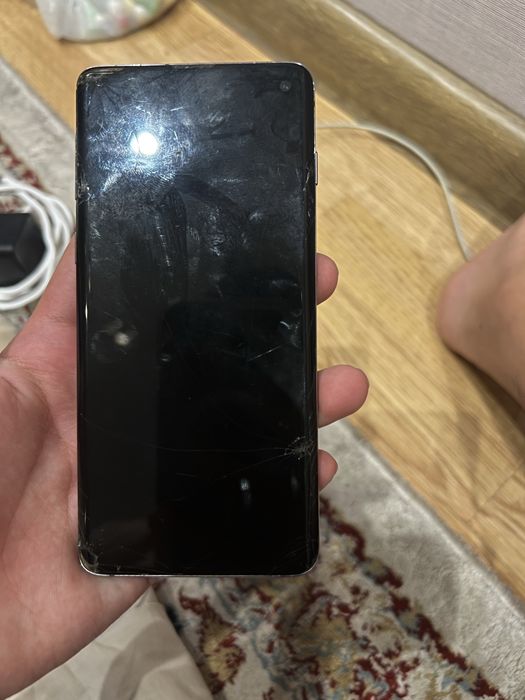 Samsung s10 самсунг с10