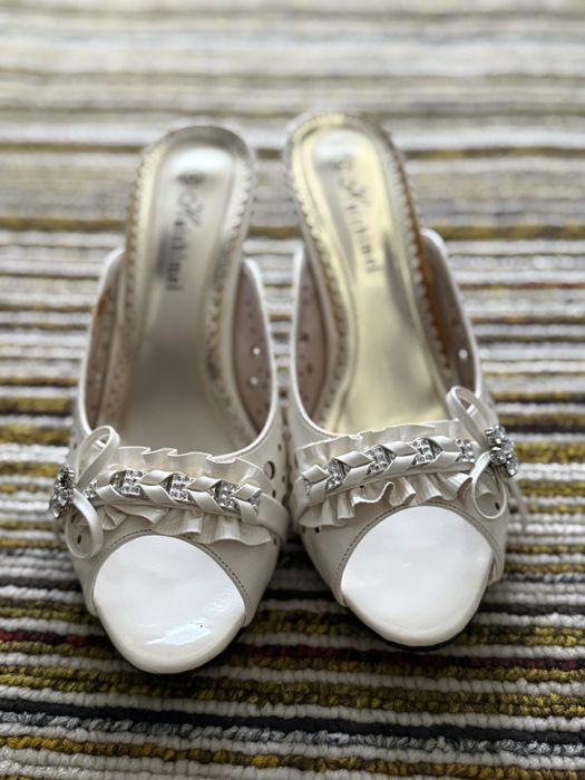 Туфли тапочки нарядные