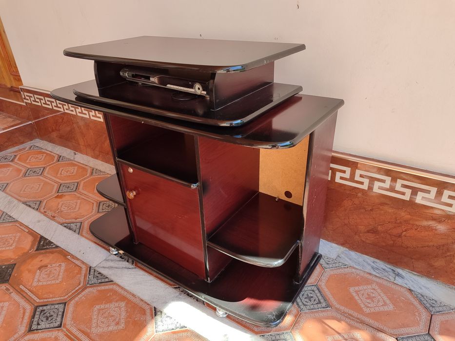 Telivozlar uchun patstavka stol xolati yaxshi