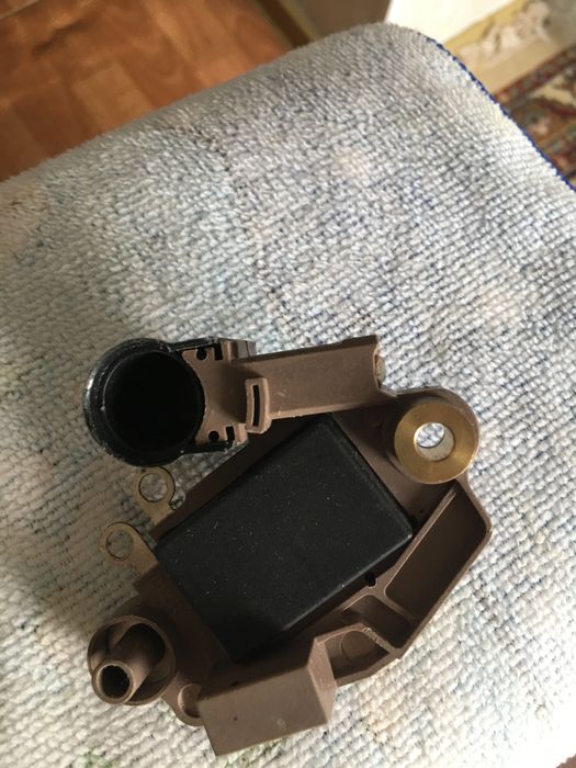 Реле зарядки на мерседес