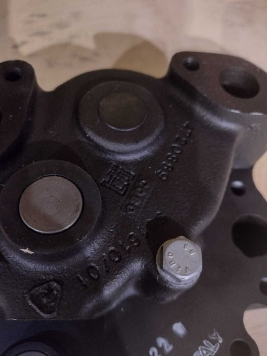 Pompa ulei motor Fiat Iveco 8365