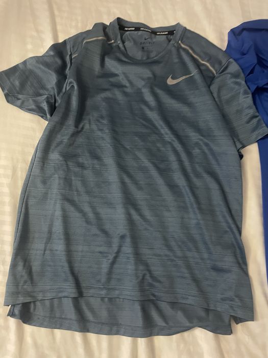 Tricouri dry fit nike running