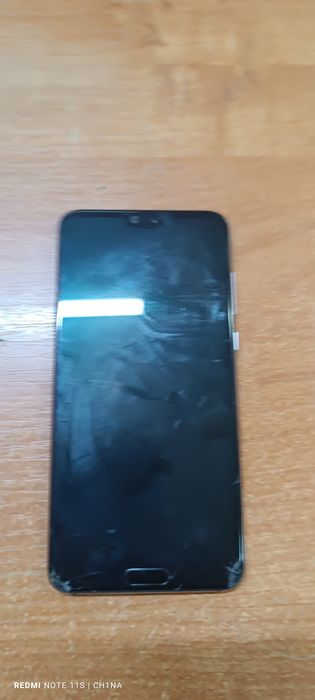 Продам Huawei p20 pro
