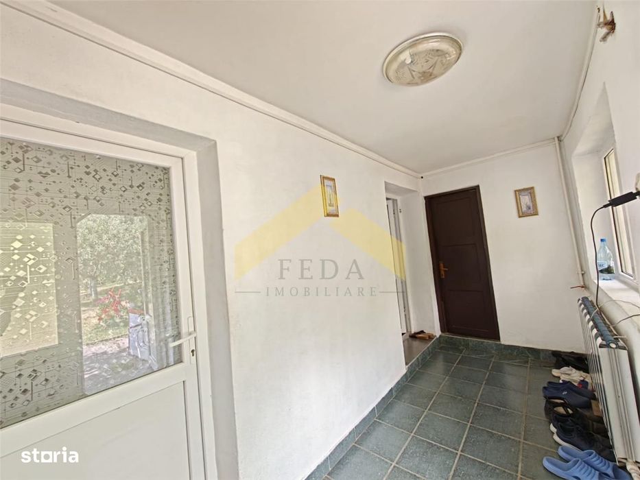 Casa de vanzare in Comuna Savarsin, sat Cuias