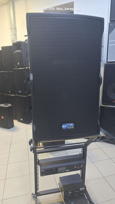 RCF E-MAX TT55 профессиональная колонка