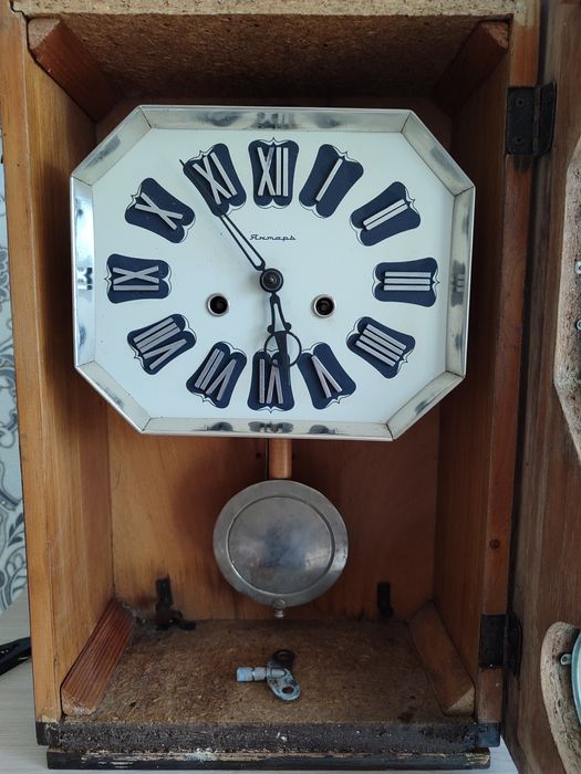 Часы антиквариат