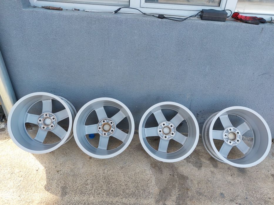 Алуминиеви джанти за Ауди А4 и А6