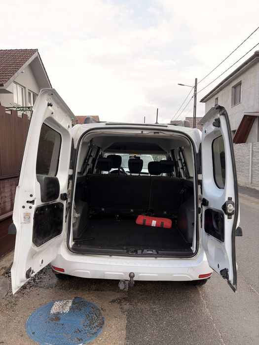 Dacia Dokker 2018 - 5 Locuri - 1.6 Benzina + GPL