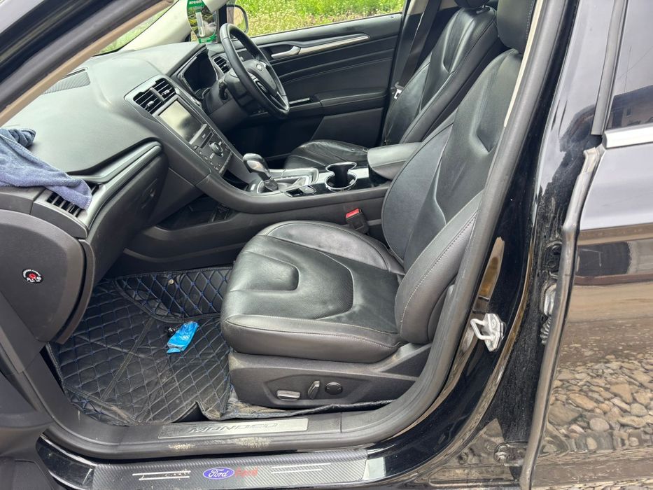 Vând haion ford mondeo mk5 sedan 20 hibrid