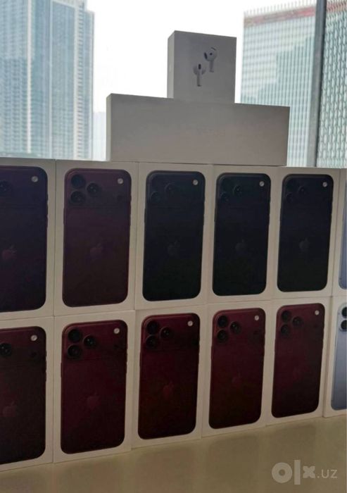 Iphone 18 pro max burgundy