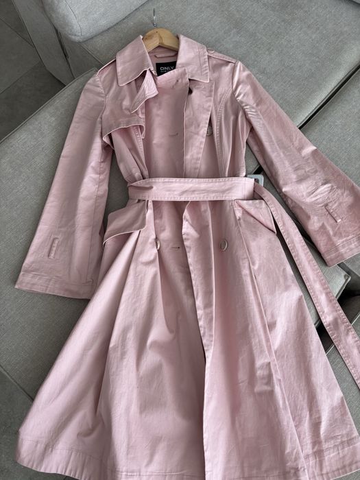 Trench stil rochita