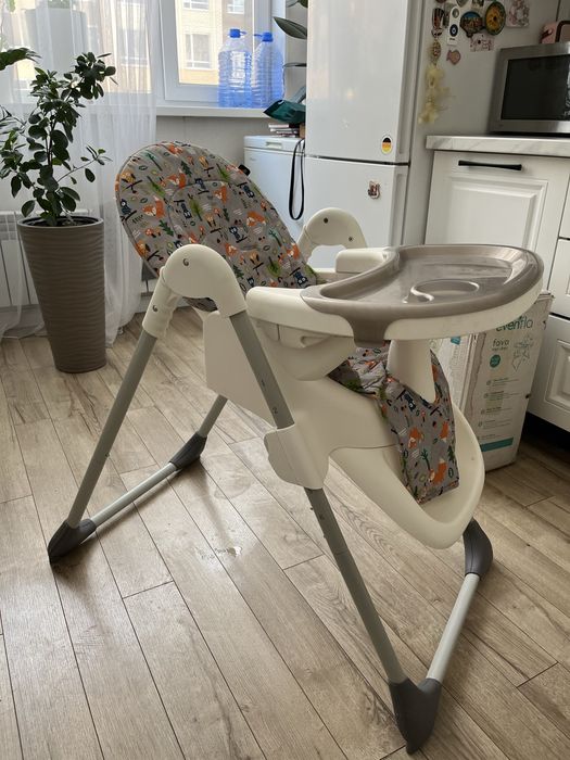 Стул для кормление