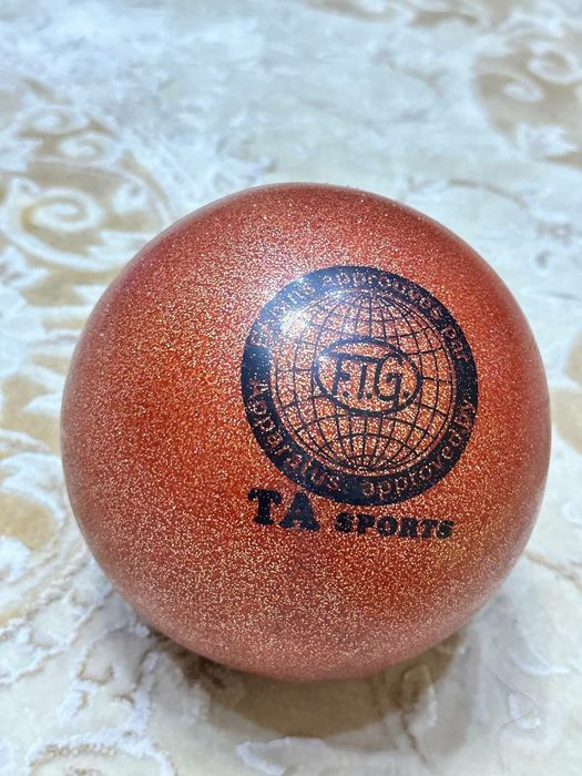 Гимнастические принадлежности!