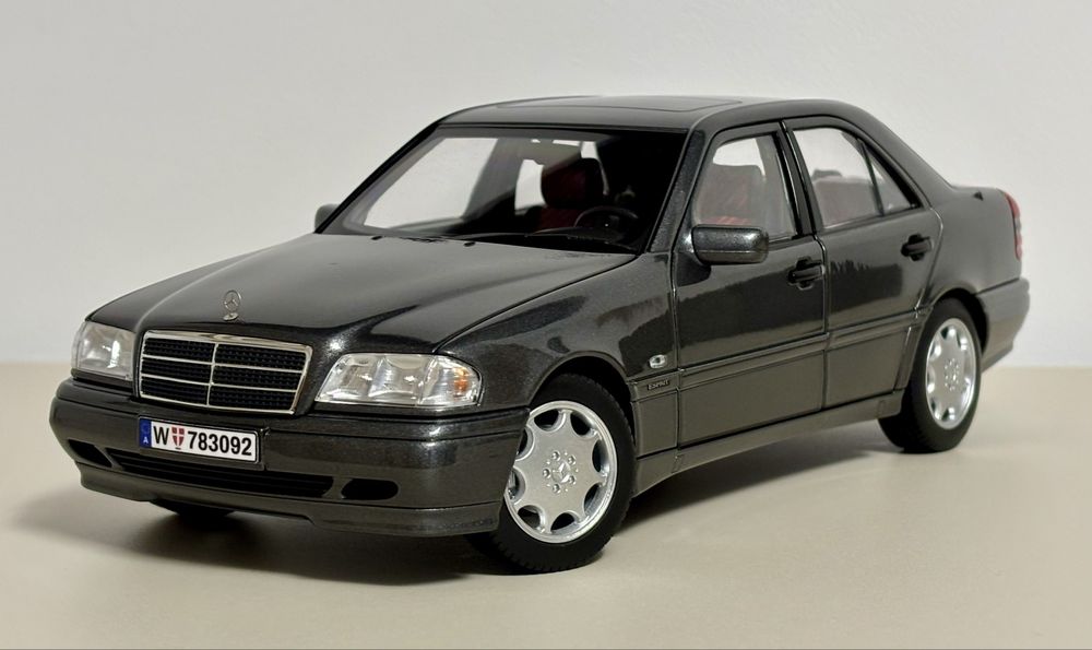 Macheta Mercedes C-Class W202 - NOREV 1:18