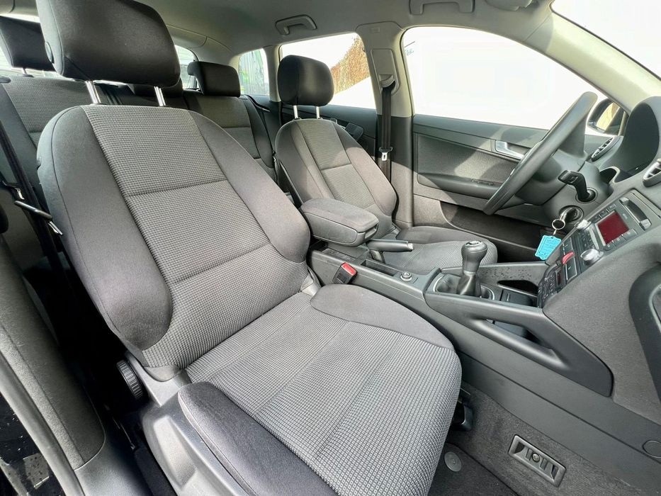 Vind Audi A3 1.6 benzina