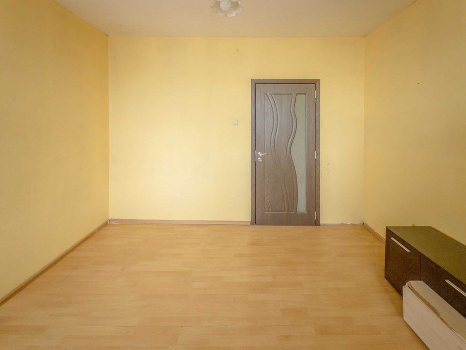 Продава се Двустаен апартамент в София, Обеля 2 - 70 кв.м за 984 €/кв.м - Снимка #4