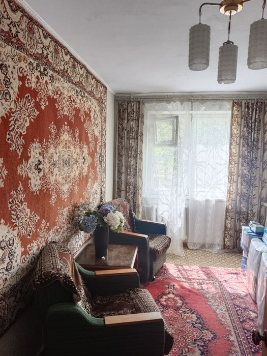 Продам 3 х комн квар.4 -23-1  этаж.