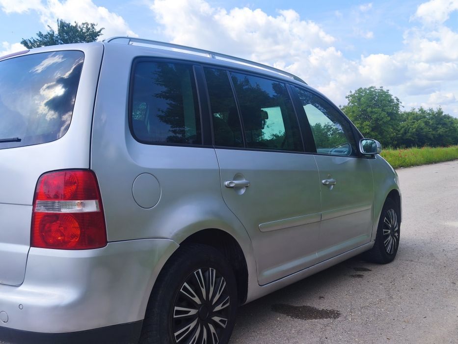 Vw touran 1.9 TDI HIGH LINE