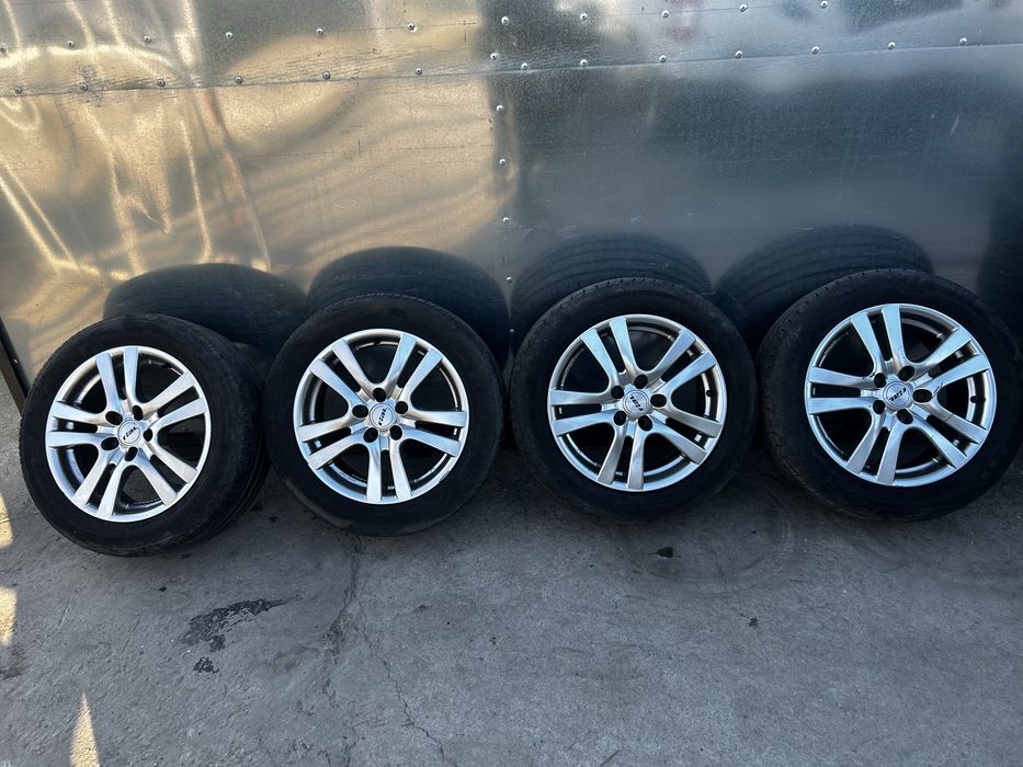 Джанти Rial с гуми 5х114.3 16цола