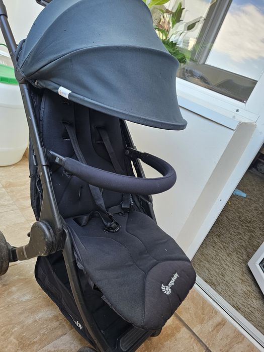 Лятна количка Ergobaby Metro