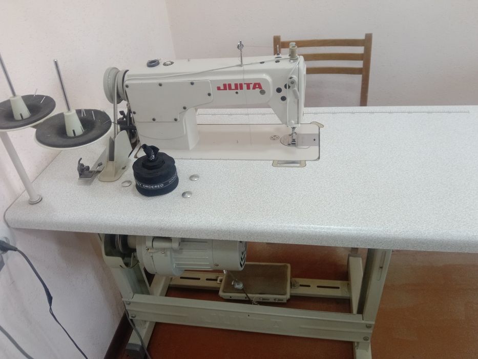 Швейные машины продаю