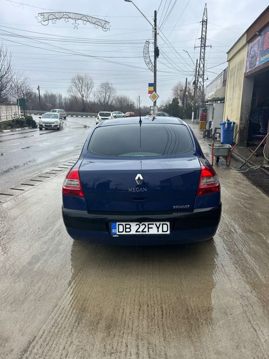 Vând renault megane 2