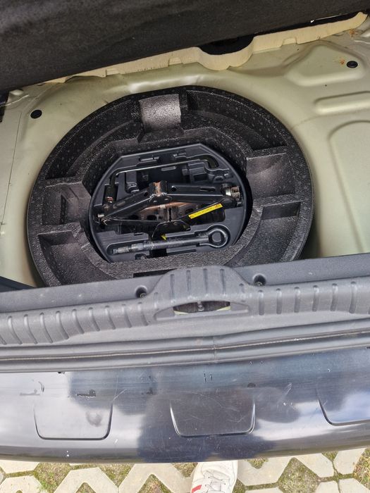 Vand Citroen C3 Picasso 1.4 bezina