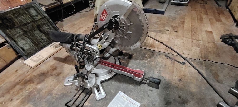 Торцовочная пила