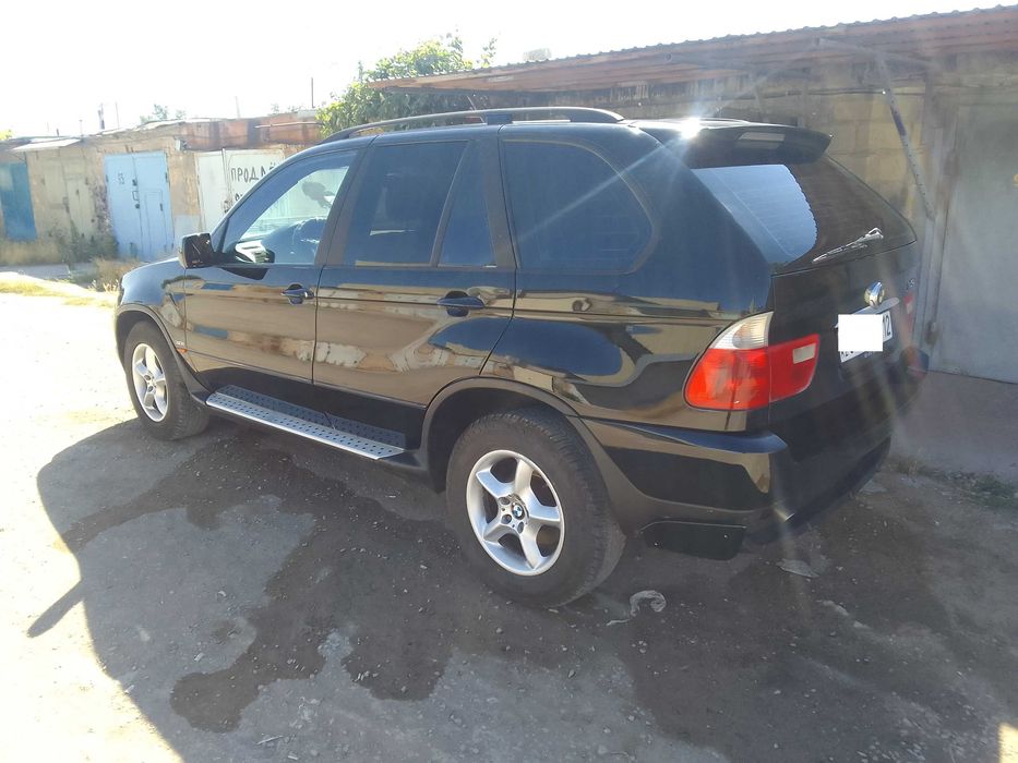 Продам BMW- X 5. 2004 года.
