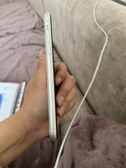 iphone 11 128g все работает