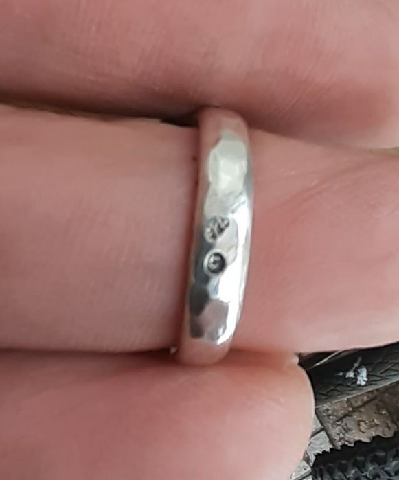 Сребърен пръстен с хематит