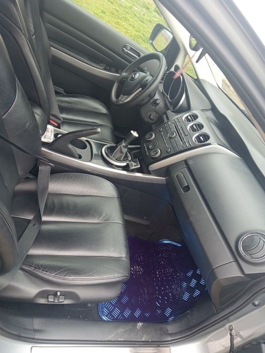 Vând Mazda cx7 din 2011 sau schimb
