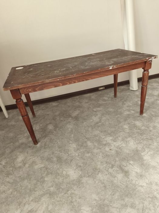 Продам журнальный стол