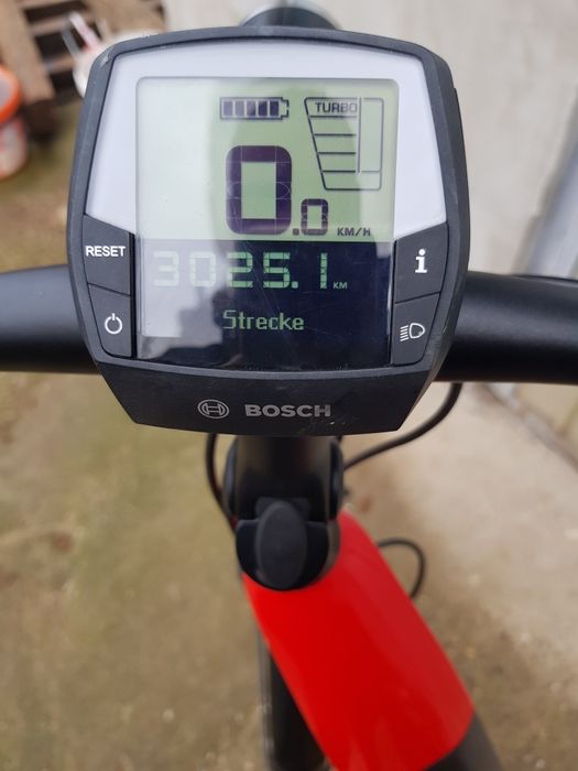 Bicicletă electrică Gazelle Ultimate C8+