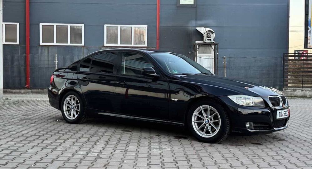 BMW 3 Series 2010 — imagine 2