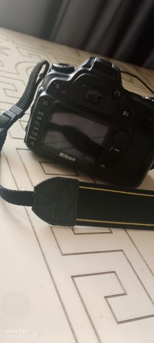 фотоаппарат Nikon D80