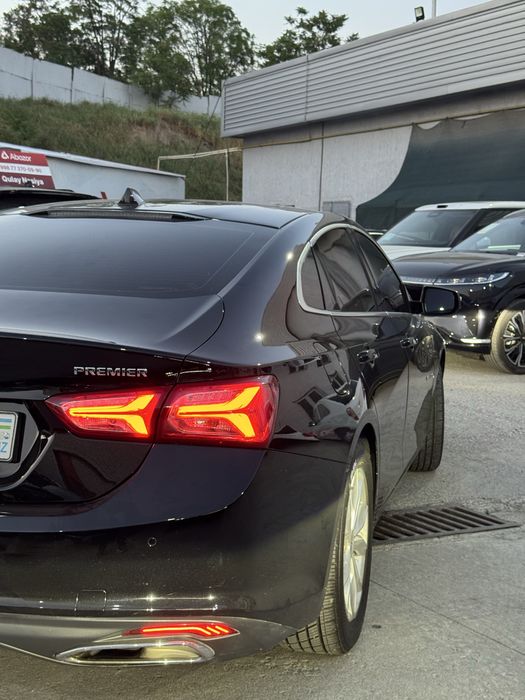 Chevrolet Malibu 2021 — 5