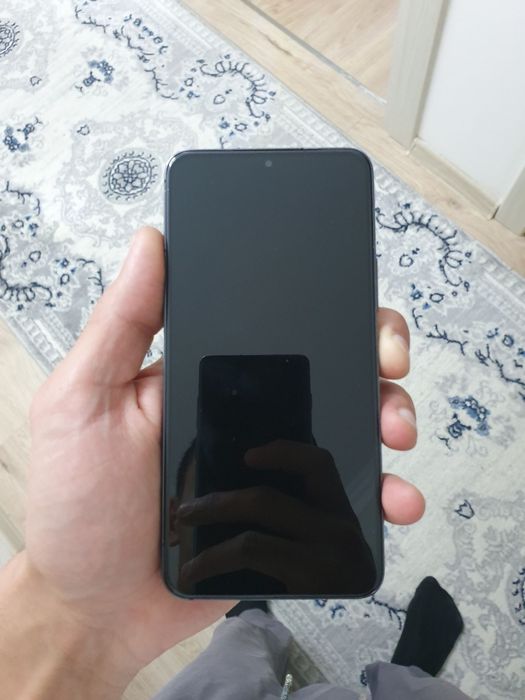 Samsung s22 8/256gb black kha