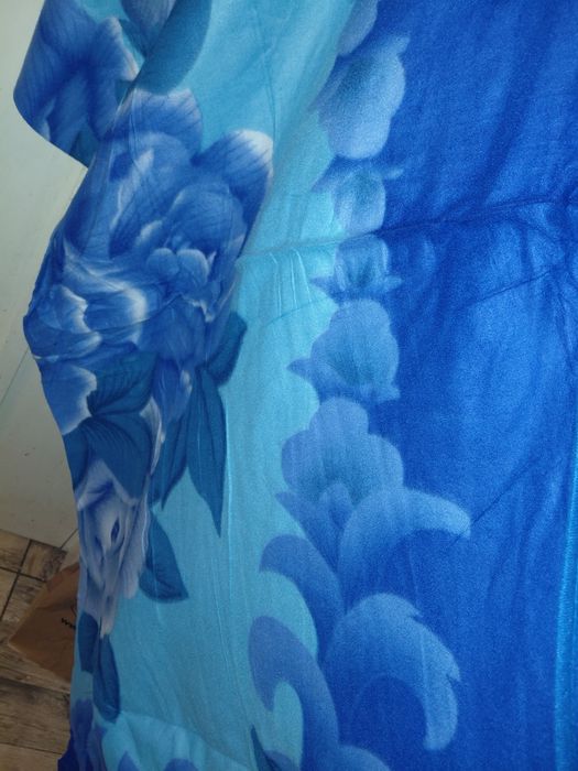 Pătură cocolino pufoasă, model floral deosebit (Albastru)